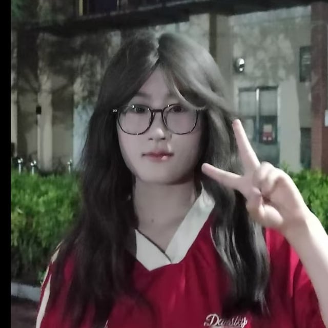 Dengdeng Zhang